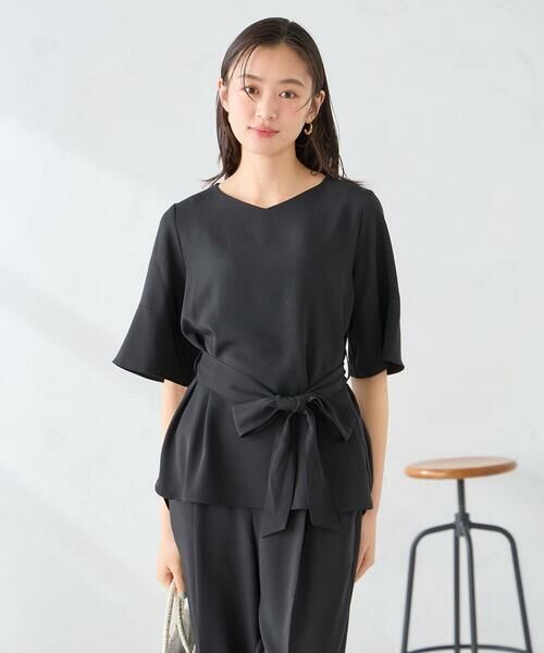 a.v.v / アー・ヴェ・ヴェ シャツ・ブラウス | ［支持率NO.1/接触冷感/速乾/UVカット/イージーケア］浅Vネックブラウス | 詳細2