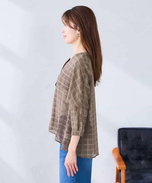 a.v.v / アー・ヴェ・ヴェ シャツ・ブラウス | ケープ風シアーブラウス | 詳細20