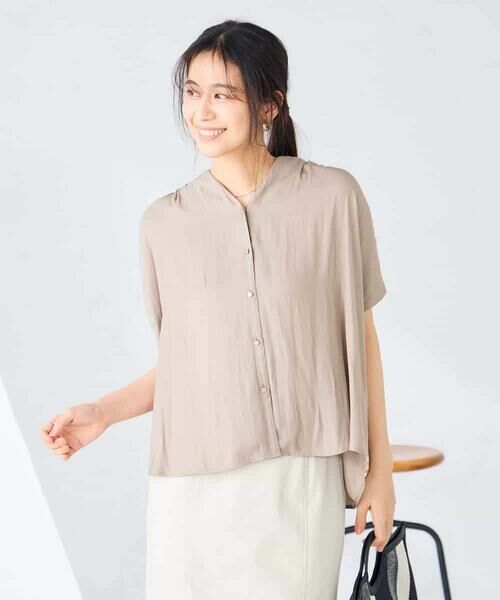 a.v.v / アー・ヴェ・ヴェ シャツ・ブラウス | Vネックギャザーブラウス | 詳細10
