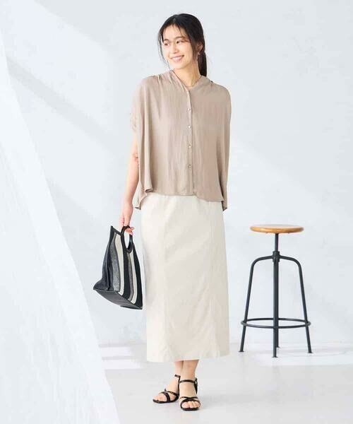 a.v.v / アー・ヴェ・ヴェ シャツ・ブラウス | Vネックギャザーブラウス | 詳細11