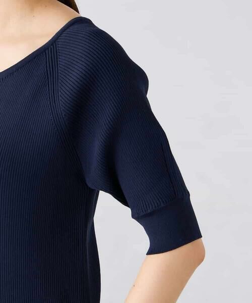 a.v.v / アー・ヴェ・ヴェ ニット・セーター | Vネックデコルテニット | 詳細17