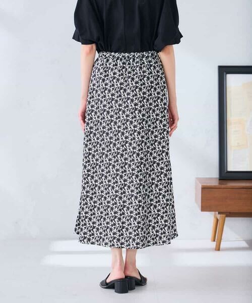 a.v.v / アー・ヴェ・ヴェ ロング・マキシ丈スカート | ソフトマーメイドサテンスカート【マシンウォッシャブル】 | 詳細24