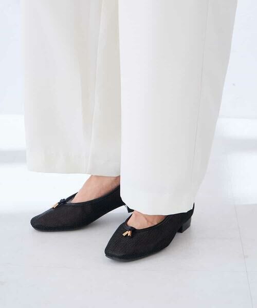 a.v.v / アー・ヴェ・ヴェ チノ・ワークパンツ | ラップ風ワイドパンツ | 詳細16