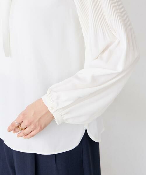 a.v.v / アー・ヴェ・ヴェ シャツ・ブラウス | 【洗える】2WAY袖プリーツボウタイブラウス | 詳細13