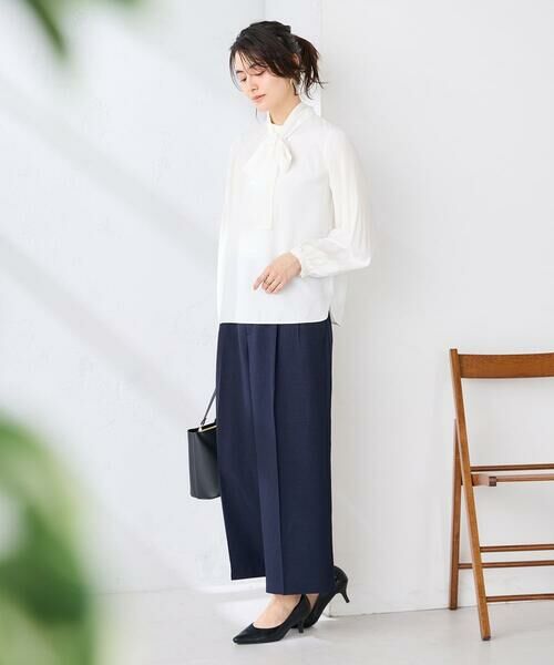 a.v.v / アー・ヴェ・ヴェ シャツ・ブラウス | 【洗える】2WAY袖プリーツボウタイブラウス | 詳細3