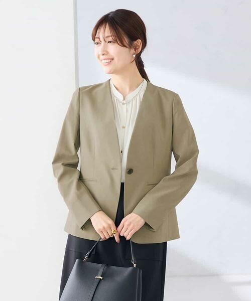 a.v.v / アー・ヴェ・ヴェ ノーカラージャケット | 【接触冷感/イージーケア/UVカット/吸水速乾】サマーストレッチノーカラージャケット（ベージュ）