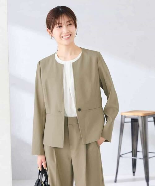 a.v.v / アー・ヴェ・ヴェ ノーカラージャケット | 【接触冷感/イージーケア/UVカット/吸水速乾】サマーストレッチキーネックジャケット（ベージュ）