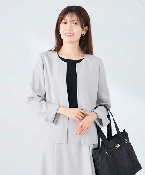 a.v.v / アー・ヴェ・ヴェ ノーカラージャケット | 【接触冷感/イージーケア/UVカット/吸水速乾】サマーストレッチキーネックジャケット（ライトグレー）