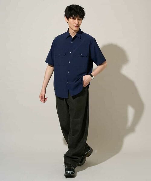 a.v.v / アー・ヴェ・ヴェ シャツ・ブラウス | 【イージーケア/洗濯機で洗える/接触冷感/吸水速乾/UVカット/ストレッチ】リライト　Ｗポケットシャツ | 詳細1