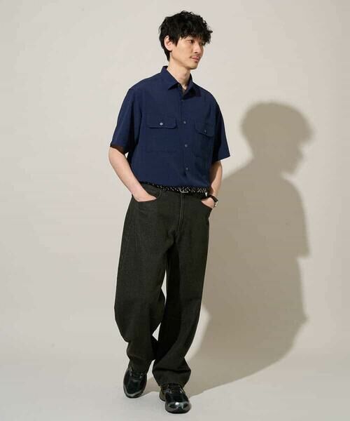 a.v.v / アー・ヴェ・ヴェ シャツ・ブラウス | 【イージーケア/洗濯機で洗える/接触冷感/吸水速乾/UVカット/ストレッチ】リライト　Ｗポケットシャツ | 詳細3