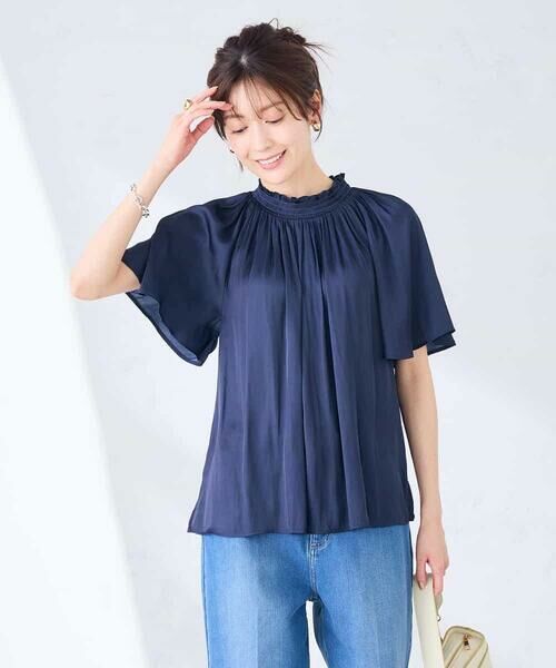 a.v.v / アー・ヴェ・ヴェ シャツ・ブラウス | エアリーサテンシャーリングネックブラウス | 詳細17