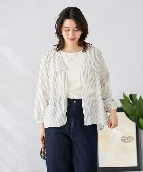 a.v.v / アー・ヴェ・ヴェ シャツ・ブラウス | ストライプ柄ティアードシアーブラウス | 詳細7