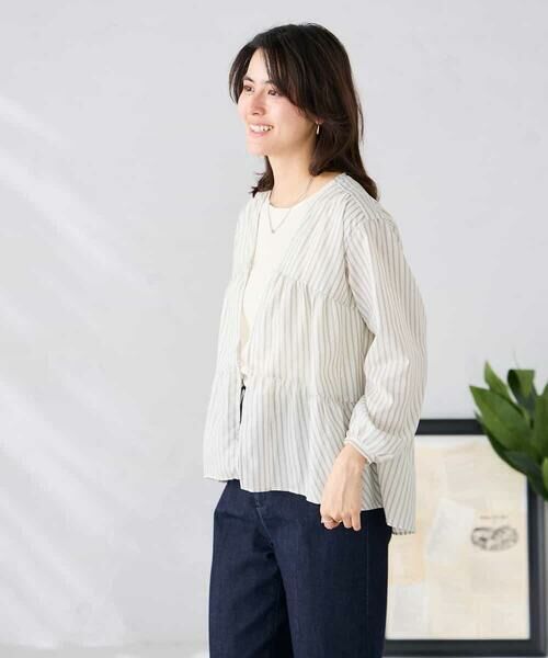 a.v.v / アー・ヴェ・ヴェ シャツ・ブラウス | ストライプ柄ティアードシアーブラウス | 詳細8