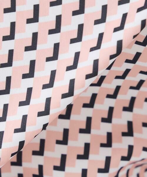 a.v.v / アー・ヴェ・ヴェ シャツ・ブラウス | Vネックプリントギャザーブラウス | 詳細29