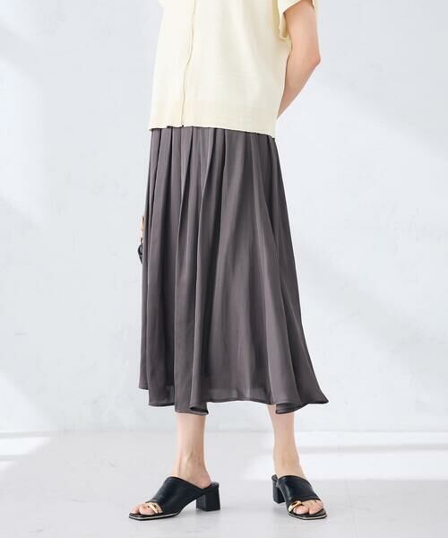 a.v.v / アー・ヴェ・ヴェ ロング・マキシ丈スカート | エアリーサテンフレアスカート | 詳細13