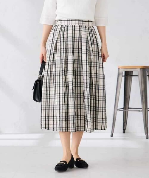 a.v.v / アー・ヴェ・ヴェ ロング・マキシ丈スカート | 【洗える】メモリーチェックタフタスカート | 詳細2
