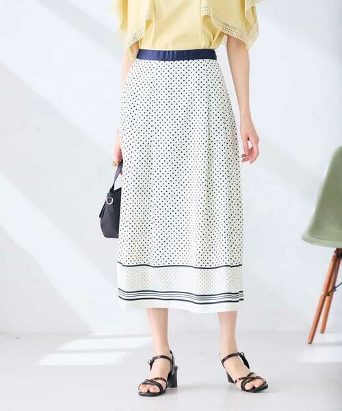 a.v.v / アー・ヴェ・ヴェ ロング・マキシ丈スカート | 【洗える】パネル切替ドットスカート | 詳細2