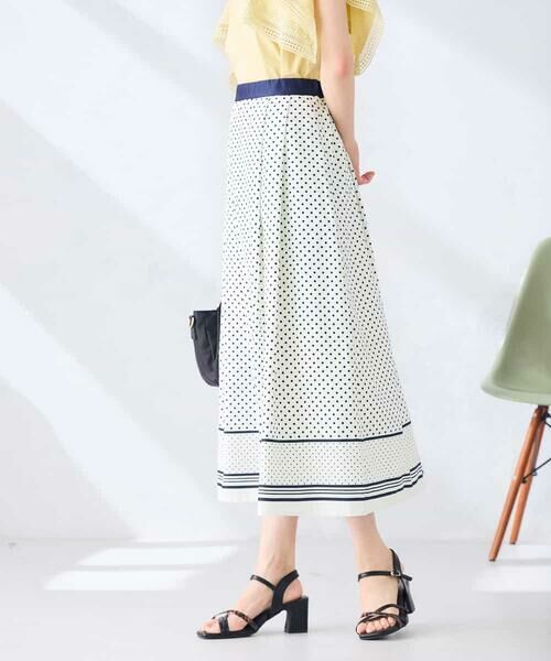 a.v.v / アー・ヴェ・ヴェ ロング・マキシ丈スカート | 【洗える】パネル切替ドットスカート | 詳細3