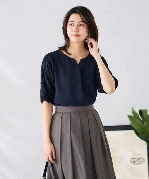 a.v.v / アー・ヴェ・ヴェ カットソー | レースジャガードスリーブトップス | 詳細1