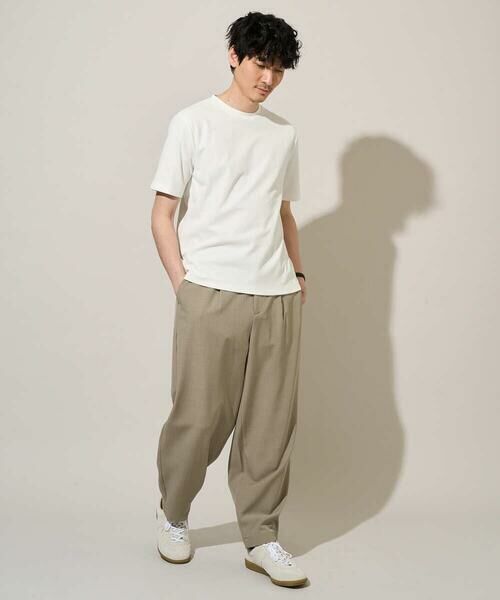 a.v.v / アー・ヴェ・ヴェ カットソー | 【イージーケア/洗濯機で洗える/接触冷感/毛玉になりにくい】ワイドハニカムジャカードクルーネックスマートＴシャツ | 詳細2