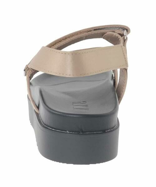 a.v.v / アー・ヴェ・ヴェ サンダル | 厚底ベルトサンダル | 詳細3