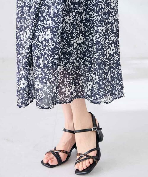 a.v.v / アー・ヴェ・ヴェ ロング・マキシ丈ワンピース | 【洗える】フラワープリントギャザーノースリーブワンピース | 詳細22