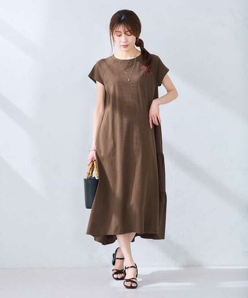 a.v.v / アー・ヴェ・ヴェ ロング・マキシ丈ワンピース | 【WEB限定】バックティアードワンピース | 詳細2