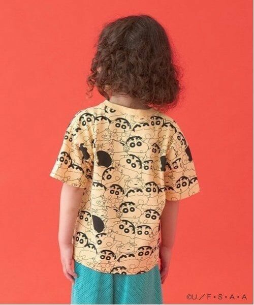 b・ROOM / ビールーム Tシャツ | 【クレヨンしんちゃん】【カイテキ天竺】総柄プリントTシャツ | 詳細10