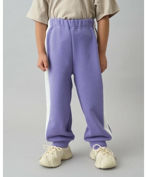 b・ROOM / ビールーム その他パンツ | 【デイリースタンダードウェアシリーズ】【吸水速乾】ゆったりシルエットのサイドラインスウェットパンツ(パープル)