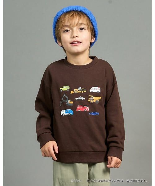 b・ROOM / ビールーム スウェット | 【速乾裏毛】トミカ車集合トレーナー（コゲ茶）