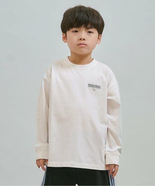 b・ROOM / ビールーム Tシャツ | 【綿100％】【スクール対応】名札付けループ付き長袖Tシャツ（オフ ホワイト）