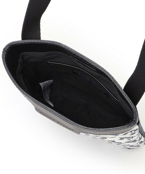 BAKER STREET / ベイカー・ストリート メッセンジャーバッグ・ウエストポーチ | BSモノグラムプリントサコッシュ | 詳細4