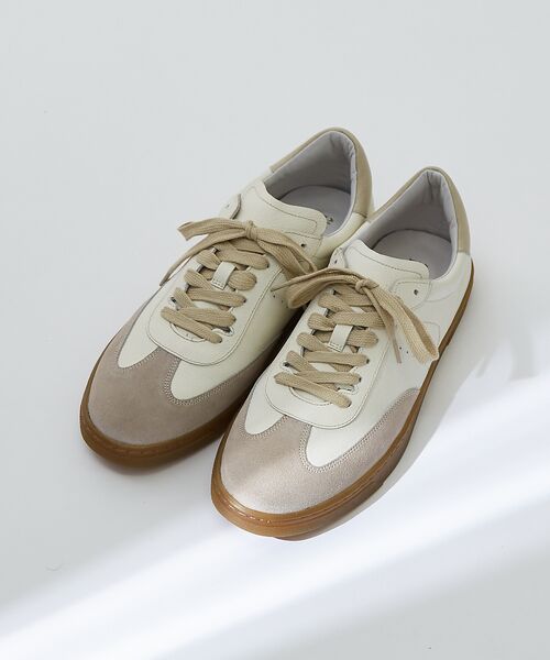 alfredoBANNISTER/アルフレッド・バニスター 【WEB別注】トレーナータイプ レザースニーカー【予約】 ベージュ 43 alfredoBANNISTER/アルフレッド・バニスター 【WEB別注】トレーナータイプ レザースニーカー【予約】 ベージュ 43