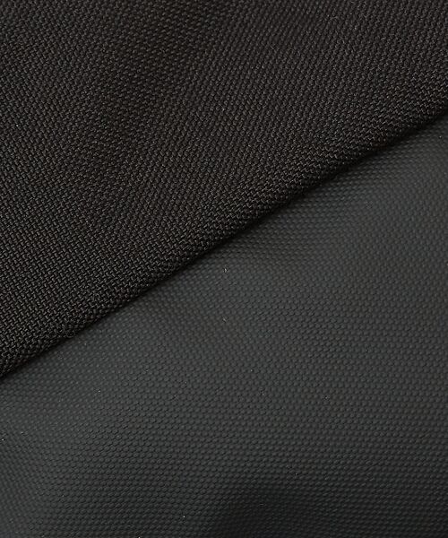 alfredoBANNISTER / アルフレッド・バニスター メッセンジャーバッグ・ウエストポーチ | 【軽量、撥水】9L 素材切替 ユーティリティ スリング ボディバッグ | 詳細19