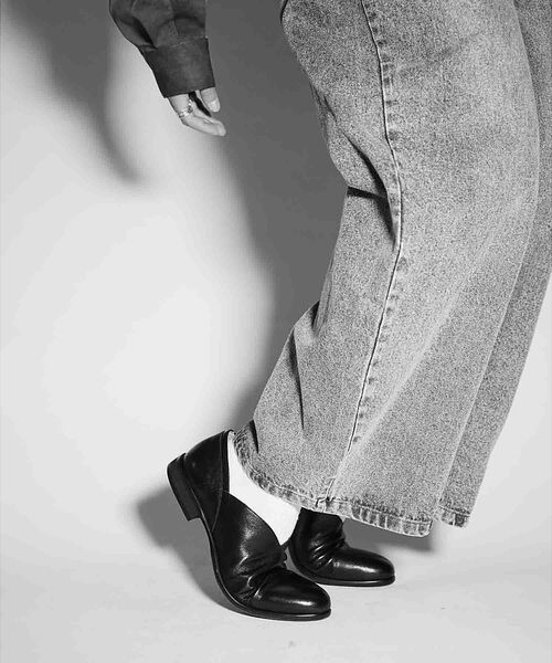 alfredoBANNISTER / アルフレッド・バニスター シューズ | 【26S/S】Vカット レザー スリッポン シューズ | 詳細15