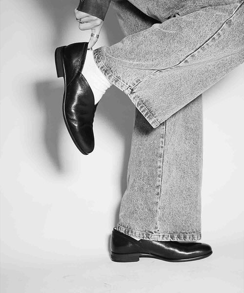 alfredoBANNISTER / アルフレッド・バニスター シューズ | 【26S/S】Vカット レザー スリッポン シューズ | 詳細17