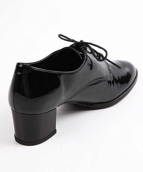バークレー　パンプス　新品　24.5 With Width（ウィズウィズ）切り返しデザインデザインパンプス