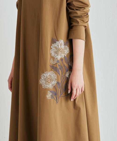 セール Liveでご紹介 花刺繍ロングワンピース ロング マキシ丈ワンピース Beardsley ビアズリー ファッション通販 タカシマヤファッションスクエア