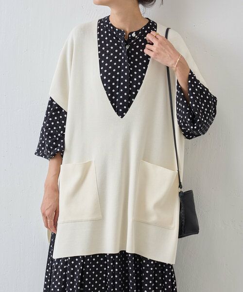 限定出品☆新品☆BEARDSLEY ビアズリー Vネックニットベスト