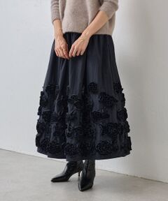安い新品ビアズリー 花柄ロングスカート　新品 ロングスカート
