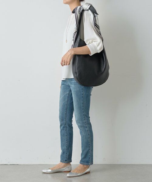 ぱ*く様 新品タグ付　BEARDSLEYビアズリー　リボンレザートートバッグ　ブ リボンレザートートBAG | BEARDSLEY(ビアズリー)レディース