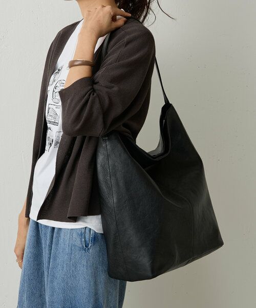BEARDSLEY/ビアズリー 《Hoaw.》ショルダーBAG ブラック F BEARDSLEY/ビアズリー 《Hoaw.》ショルダーBAG ブラック F