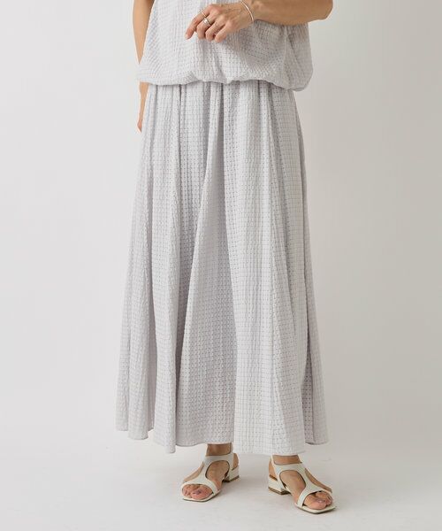 新品　BEARDSLEY ビアズリー キルト風ジャガードスカート　オフホワイト 今の気分は？《スカート特集》 - BEARDSLEY(ビアズリー)本部の