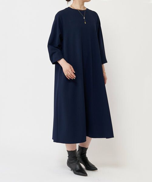 極美品☆BEARDSLEY☆裾レース ロングワンピース ブラック フリーサイズ BEARDSLEY（ビアズリー）の「裾レースカットワンピース