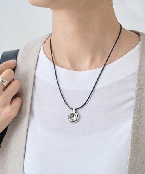 BEARDSLEY/ビアズリー メタルドロップコードネックレス(ブラック) シルバー F BEARDSLEY/ビアズリー メタルドロップコードネックレス(ブラック) シルバー F