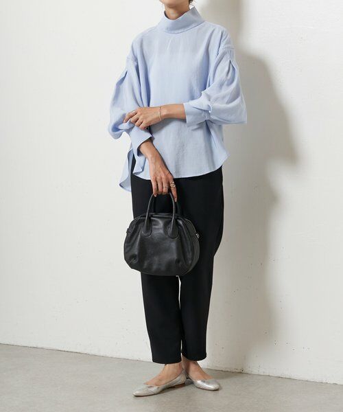 ★美品★BEARDSLEY シャツブルゾン 衿ギャザー　Fサイズ ☆美品☆BEARDSLEY シャツブルゾン 衿ギャザー Fサイズ 袖