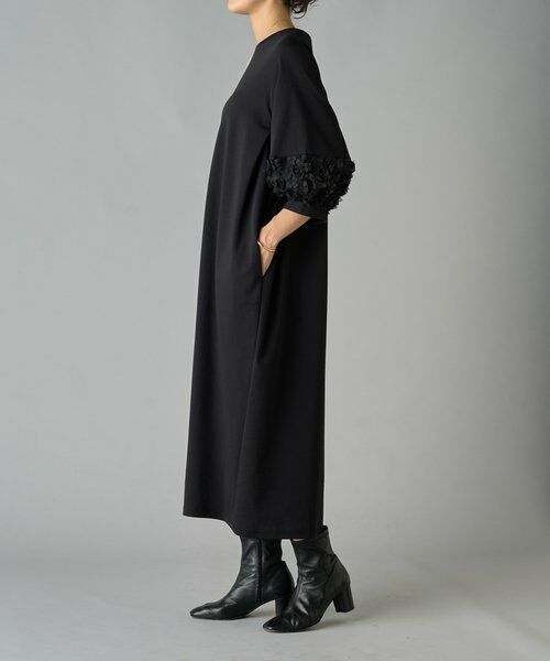定価3.7 BEARDSLEY 大人のおしゃれ手帖掲載 プリントマキシワンピース 大きいサイズ レディース 小花柄ティアードマキシワンピース