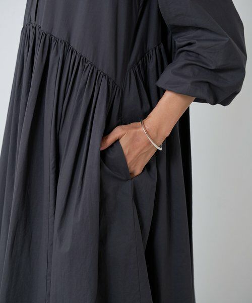 ギャザーワンピース （ロング・マキシ丈ワンピース）｜BEARDSLEY