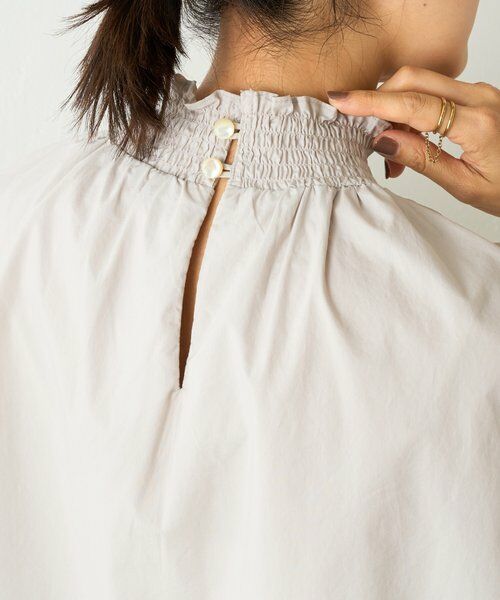 BEARDSLEY / ビアズリー シャツ・ブラウス | シャーリングハイネックシャツ | 詳細13