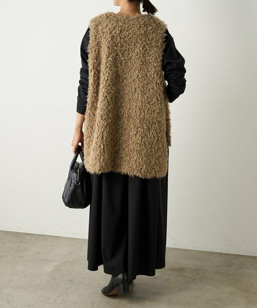 BEARDSLEY / ビアズリー その他アウター | カーリーファーベスト | 詳細15